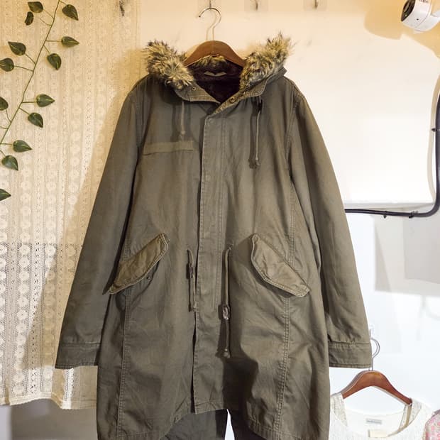 GU 아방핏 피쉬테일 야상