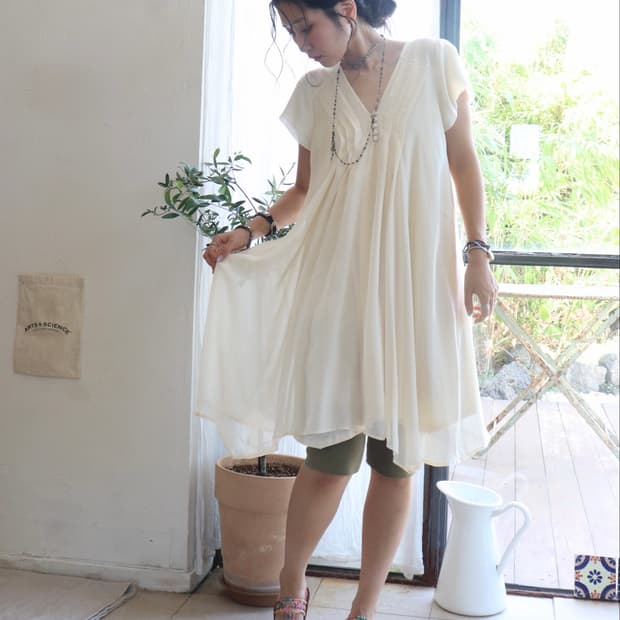 [Sunao Kuwahara] Pintuck Drape Dress