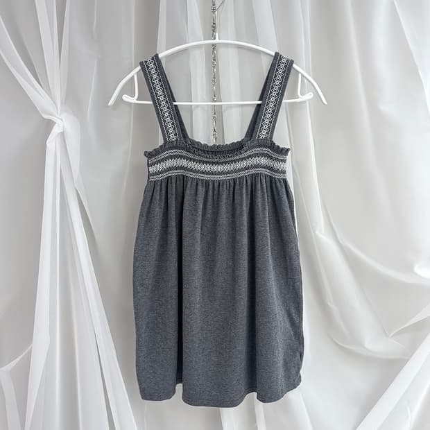 uniqlo ethnic smocking a line sleeveless