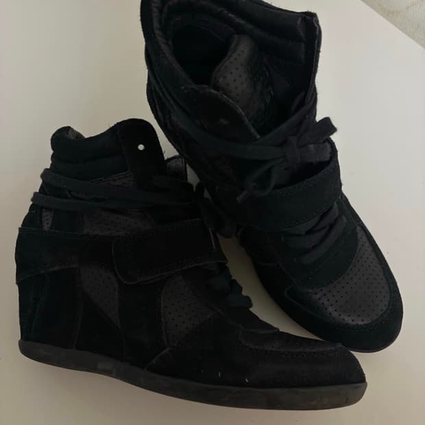 아쉬 웨지힐 스니커즈 블랙 38 (240-245)