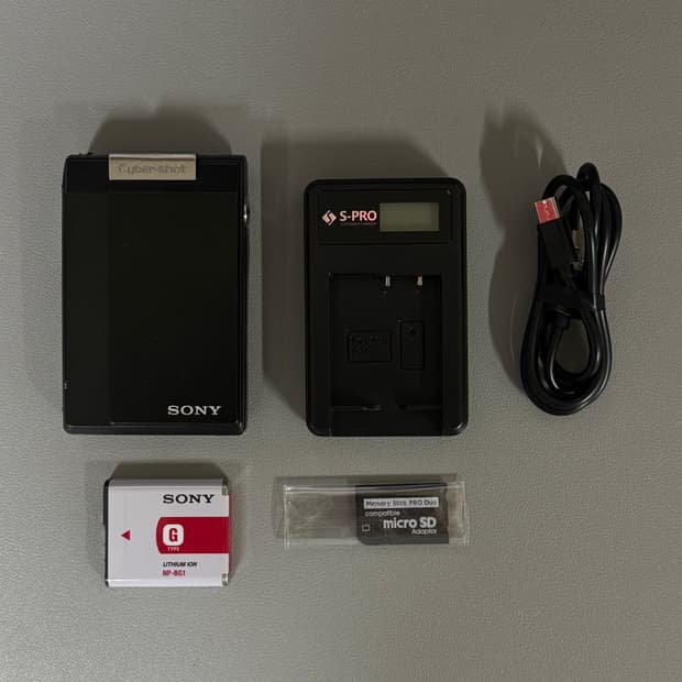 소니 사이버샷 t-100 디지털카메라 / 디카