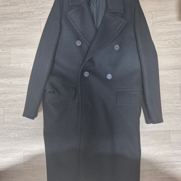 아미 코트 싸게 팝니다