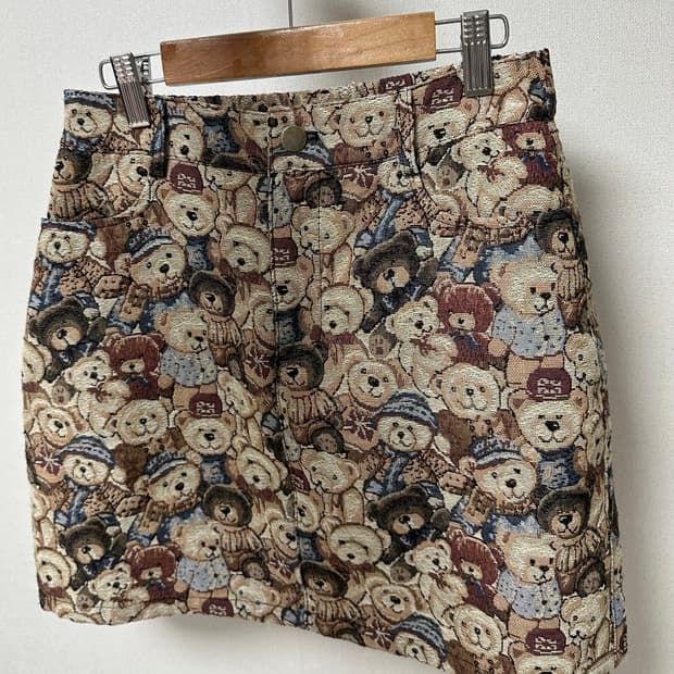 ORDINARY HOLIDAY곰돌이 치마