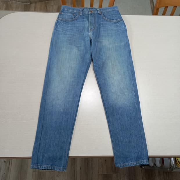 29-30 리바이스569 테이퍼드핏 슬림일자진 29-555