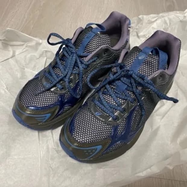 아식스 UB4-S 젤-1130 그라파이트 그레이:그랜드 샤크