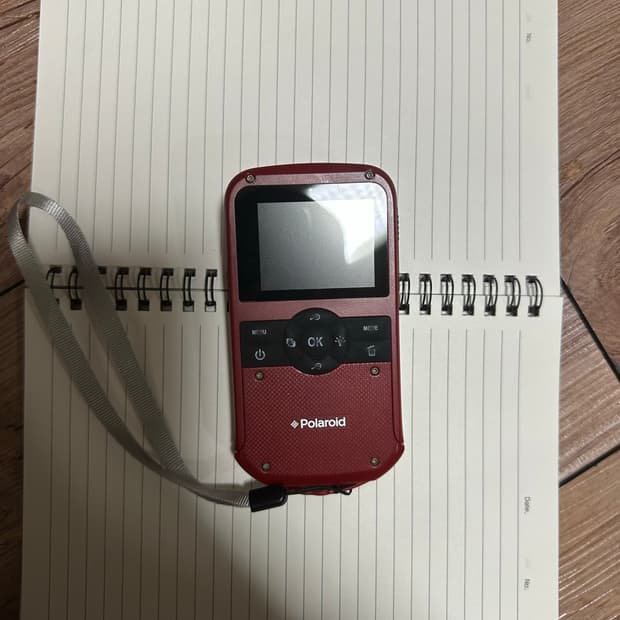Polaroid id610