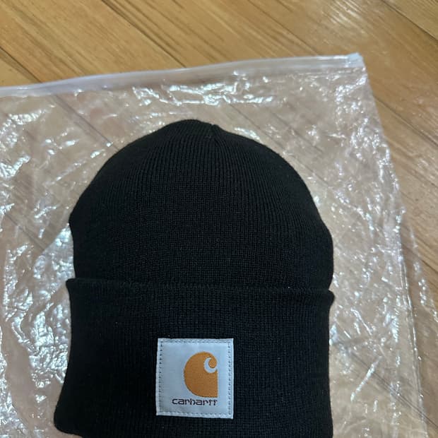 칼하트 비니모자