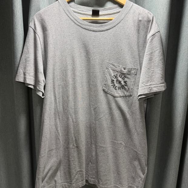 DEUS EX MACHINA 포켓 반팔티 그레이 XL