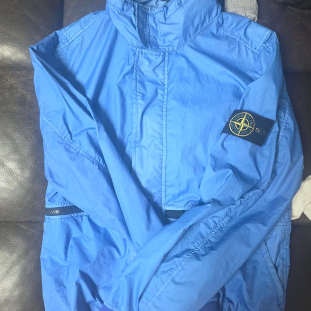 스톤아일랜드 멤브라나 3l tc M사이즈