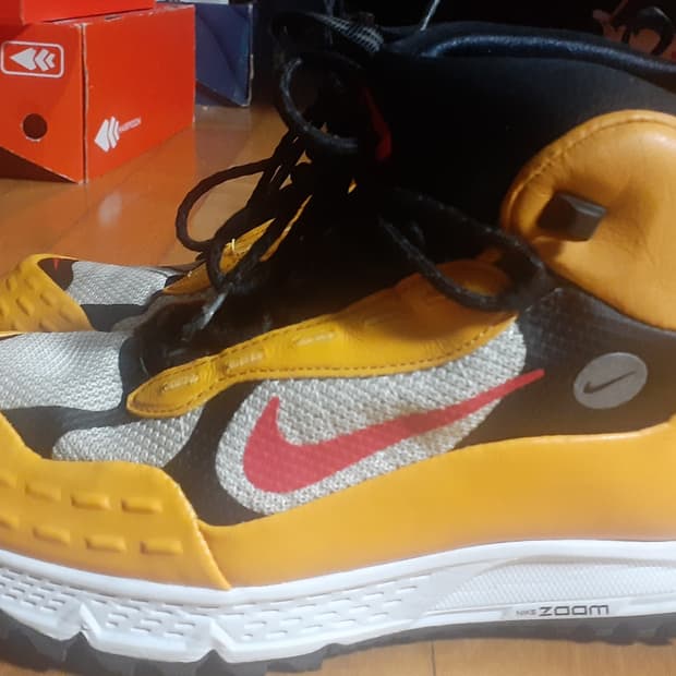 나이키 ACG 에어 줌 세르티그 16 