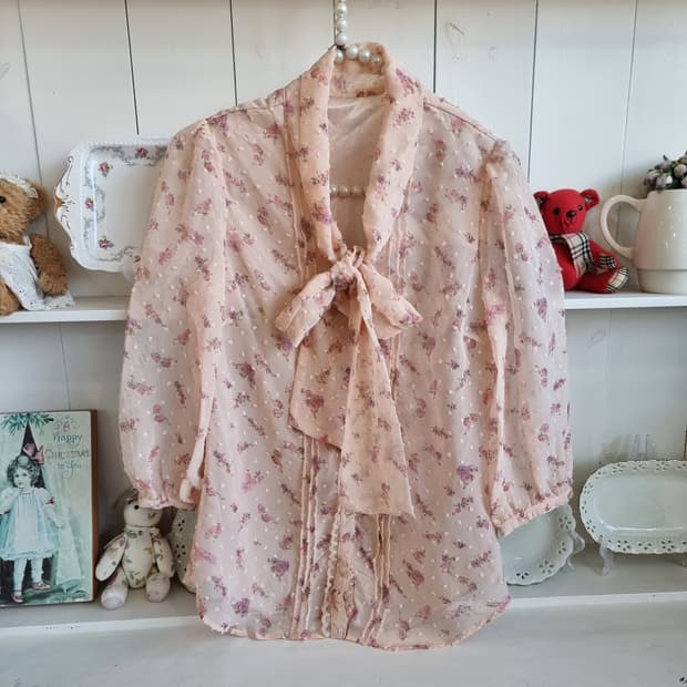 CECIL McBEE  리본 블라우스