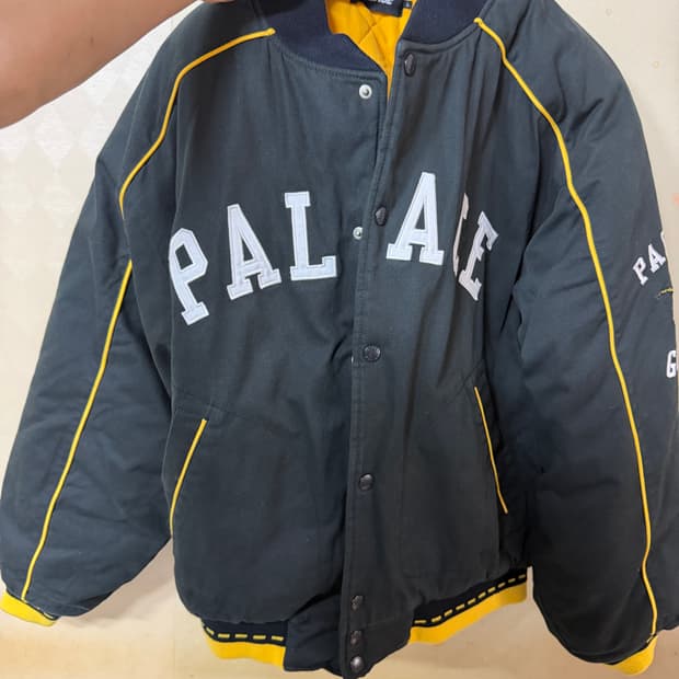 팔라스 고트 바시티 블랙 L사이즈