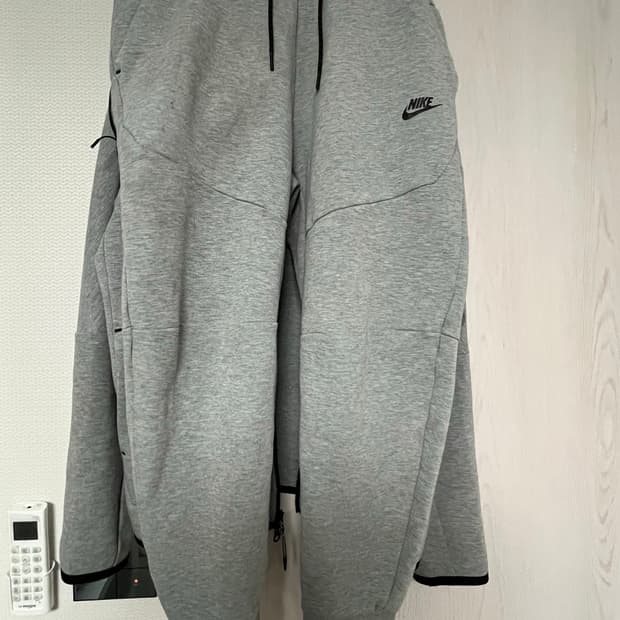 나이키 테크팩 바지