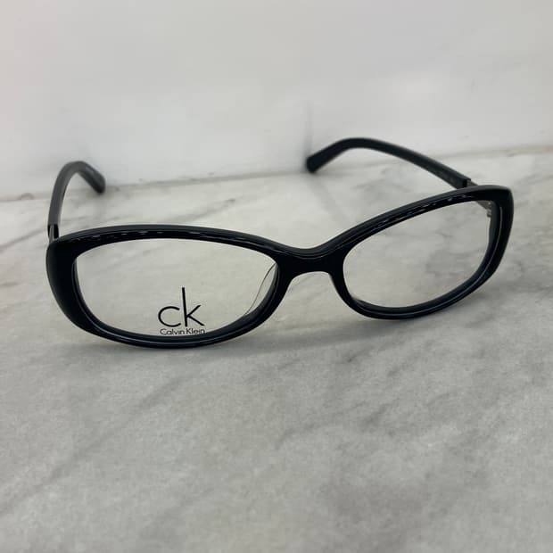 CK 캘빈클라인 긱시크 뿔테 안경