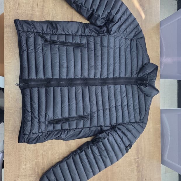 스톤아일랜드 경량 우븐 패딩 xxl 2xl