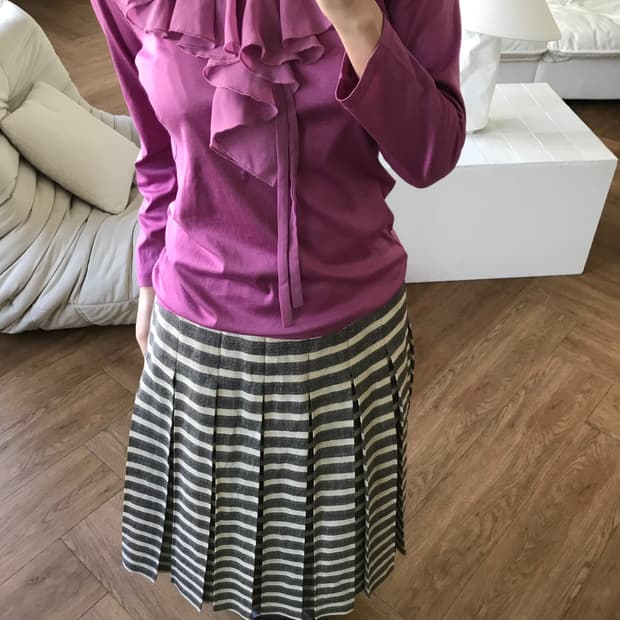 vintage ruffle t-shirts