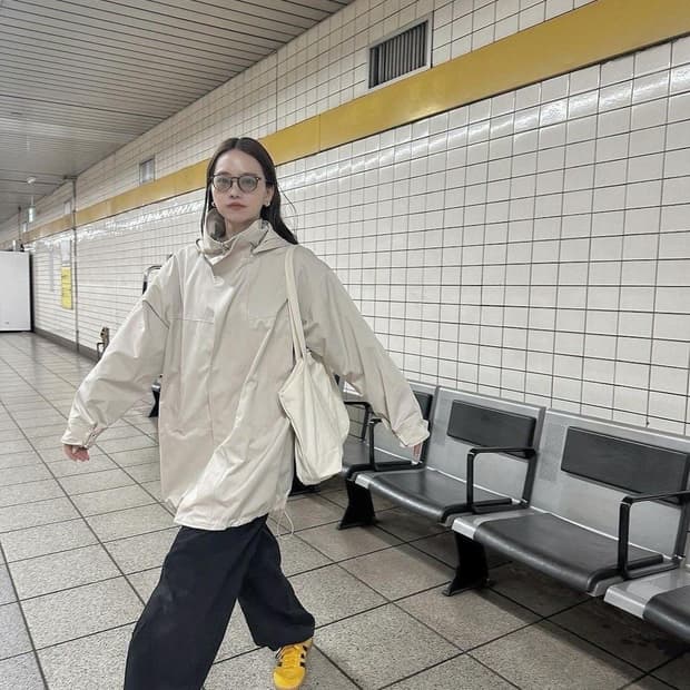 아디다스 스페지알 옐로우블랙 270사이즈