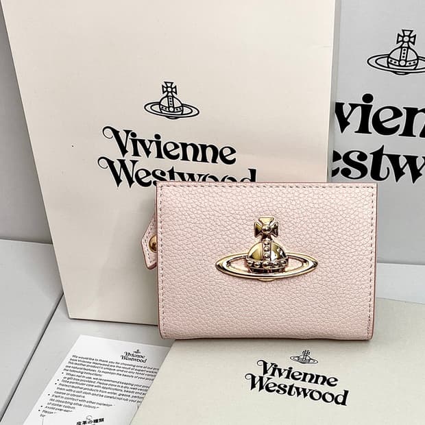 Vivienne Westwood（ヴィヴィアン・ウエストウッド) 女性 財布 カード財布