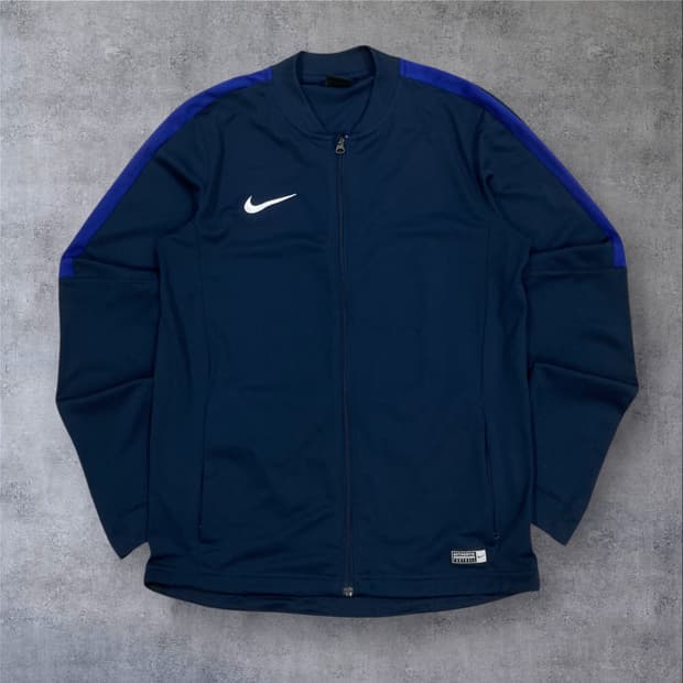 나이키 네이비 컬러 스우시 스몰 로고 트랙탑 져지