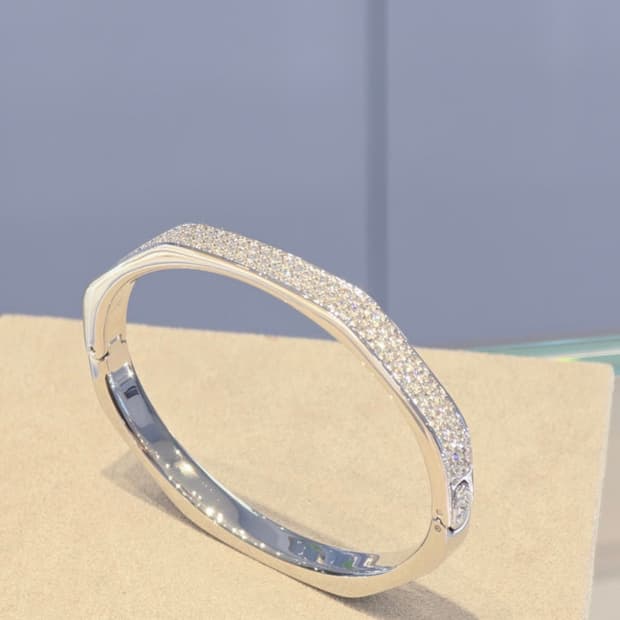 스와로브스키 뱅글 팔찌 랩다이아 세팅