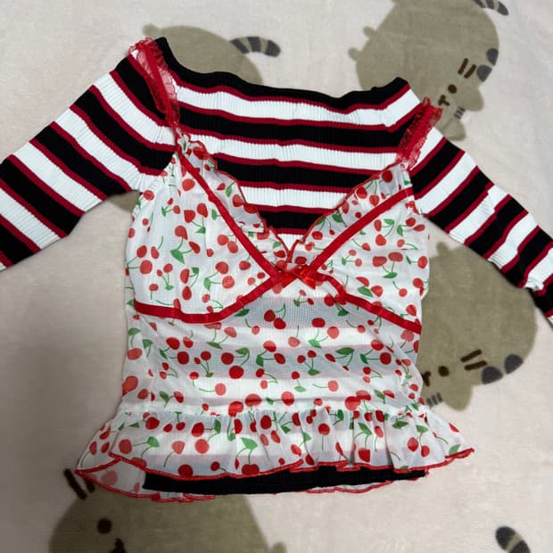 체리 매쉬 크롭 베스트