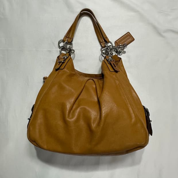 코치 가죽백 브라운