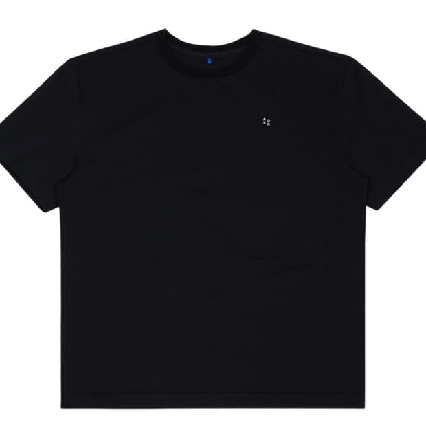 (새상품/XL)아더에러 시그니피컨트 블랙태그 반팔