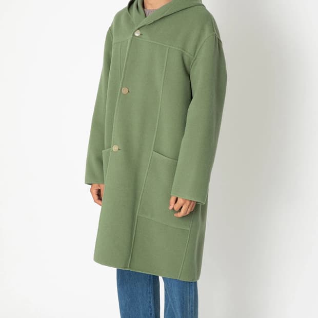 4) 오라리 벨루어 브러쉬드 울 후드 코트 세이지 그린 Auralee