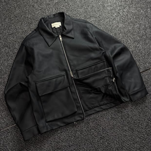 라퍼지스토어 비건 레더 패디드 해링턴자켓 1678