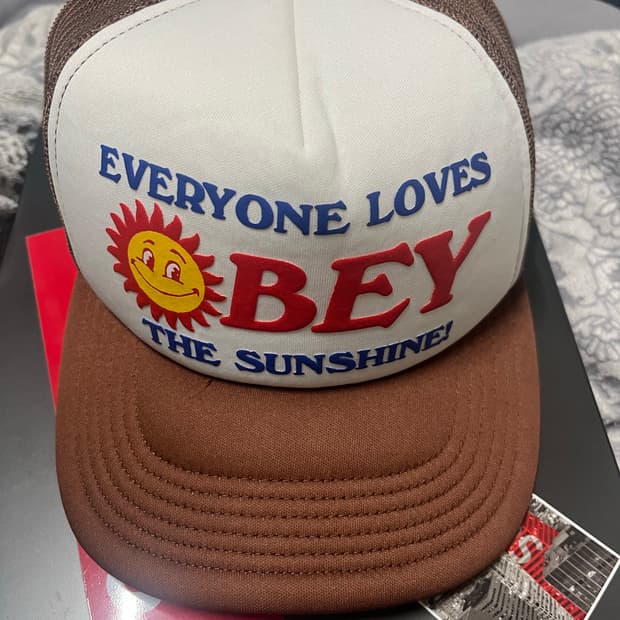 오베이 선샤인 트러커 캡 모자