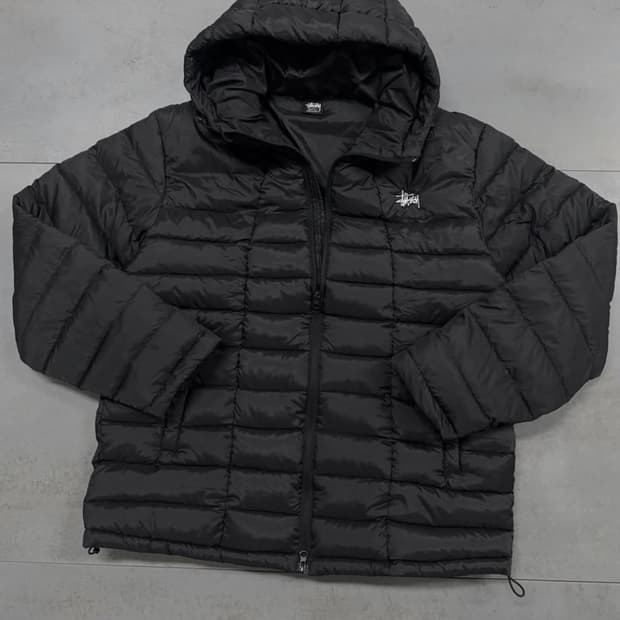 스투시 블랙 경량패딩