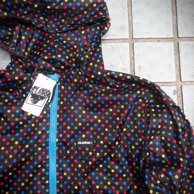 X-LARGE 엑스라지 도트 땡땡이 바람막이 새상품 M,L