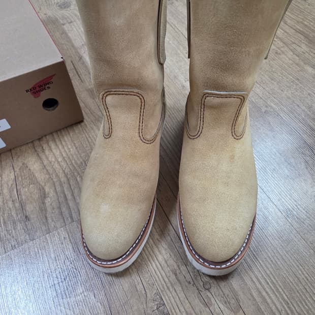 레드윙  8168 페코스  2회착  250사이즈