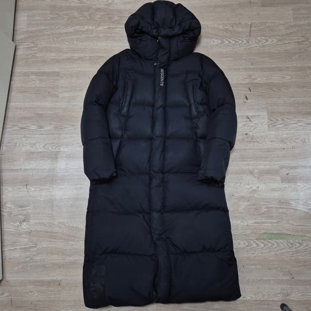 데상트 히트나비 구스다운 후드 롱패딩 XS(85)