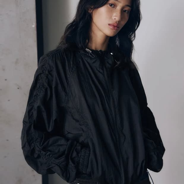 [새상품] 레더리 퍼커링 시어 윈드 자켓 블랙 FREE