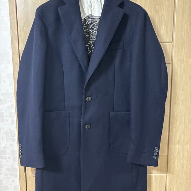 루이지비앙키만토바x 하이드로겐 네이비 코트