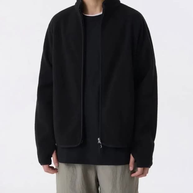 무탠다드 폴라 플리스 래글런 하이넥 재킷 [블랙]