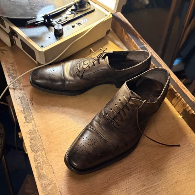 FERRAGAMO CAP-TOE BROGUE OXFORD 265