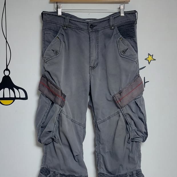 AVIREX 입체 포켓 아카이브 7부 카고 팬츠 (Size L)