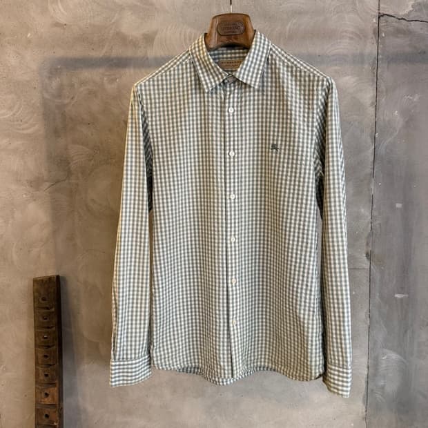 버버리 시어서커 셔츠 100