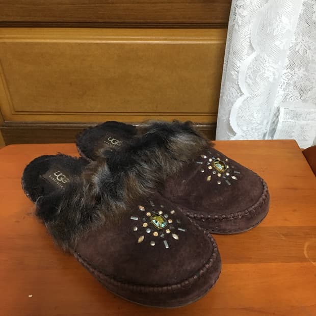 보헤미안 비즈 어그 UGG  슬리퍼 