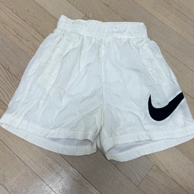 나이키 우븐 반바지 화이트