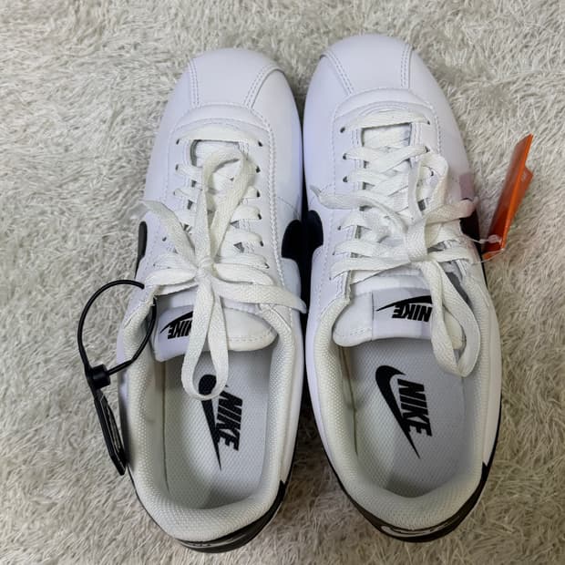 나이키 코르테즈 255 새상품