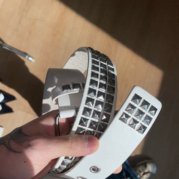 스터드 벨트 화이트