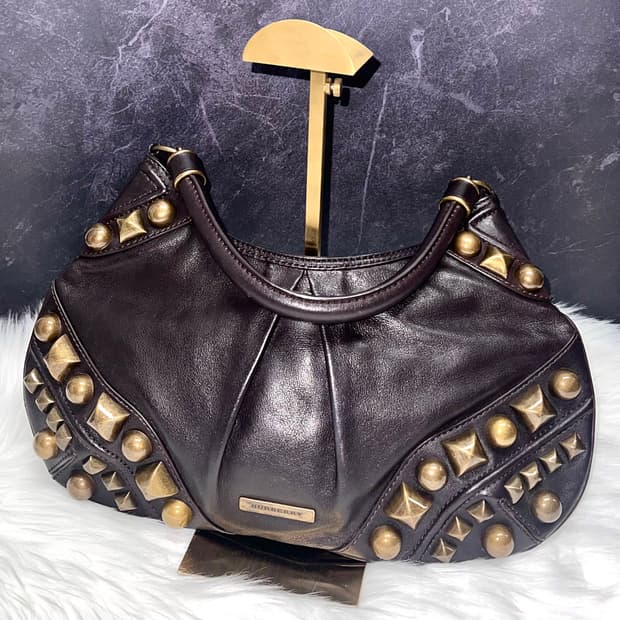 Burberry 버버리 초콜릿 브라운 알버튼 스터드 호보백 숄더백