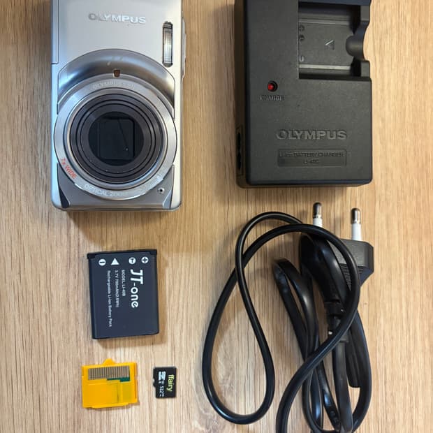 작례 O ) 올림푸스 뮤 7010 디지털 카메라