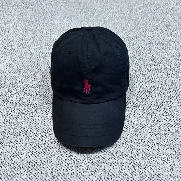 폴로 볼캡