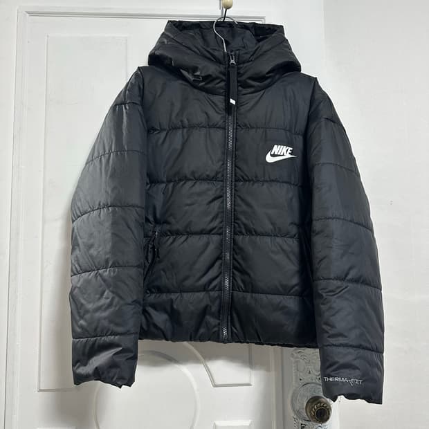 나이키 써마핏 리펠 클래식 퍼퍼 자켓