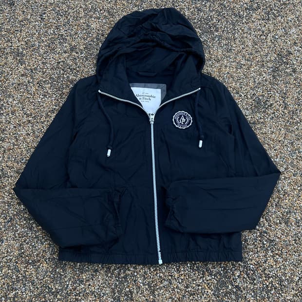 아베크롬비 블랙 바람막이 자켓
