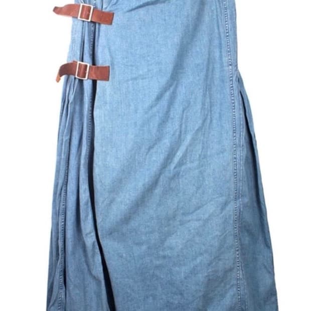 캐피탈 스커트 바지